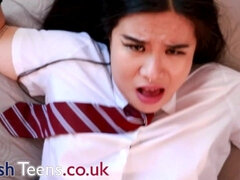 18 años, Asiático, Británico, Corridas, Hd, Estudiante, Adolescente, Uniforme