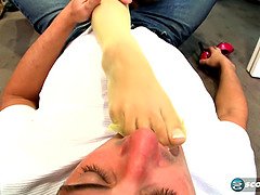 Blasen, Braunhaarige, Spermaladung, Schwanz, Fußfetisch, Hd, Ablutschen