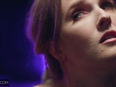 お尻, 緊縛, ブロンド, フェラチオ, 顔射, ラフ, スパンキング, おもらし