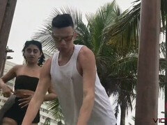 Aus dem arsch in den mund, Strand, Grosser arsch, Grosser schwanz, Blasen, Freundin, Tätowierung, Jungendliche (18+)