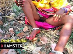 Amateur, Asiático, Culo, Culo grande, Indio, Mamá, Al aire libre