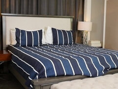 Blondine, Braunhaarige, Fingern, Hd, Milf, Mutti, Muschi, Titten