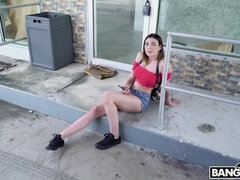 Enthousiasteling, Grote mammen, Pijpbeurt, Rondborstig, Sperma shot, Hondjeshouding, Hardcore, Geschoren