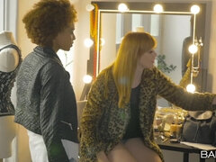 Culo, Rubia, Mamada, Engañando, Compilación, Europeo, Tetas naturales, Tatuaje