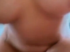 Grote mammen, Bruinharig, Rondborstig, Voetbeurt, Huisgemaakt, Ondergoed, Natuurlijke tieten, Tieten likken