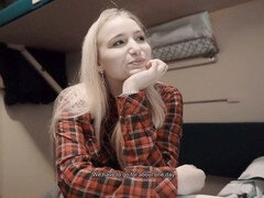 Amateur, Sucer une bite, Éjaculer dans la bouche, Conversation vulgaire, Fait maison, Public, Russe, Train