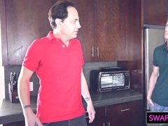 Verga grande, Hija, Adolescente