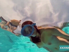 Nana, Gros seins, Bikini, Hard, Hd, Orgasme, Piscine, Solo