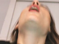 Morena, Club, Corridas, Corridas faciales, Fetiche, Sexo duro, Público, Tetas