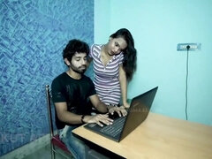 Grote mammen, Bruinharig, Rondborstig, Indisch, Masturbatie, Moeder die ik wil neuken, Natuurlijke tieten, Tieten likken