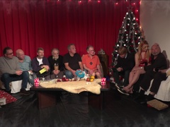 Bikini, Blonde, Tir de sperme, Pieds, Branlette thaïlandaise, Branlette thaïlandaise, Embrassement, Léchez