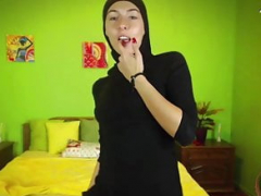 ZeiraMuslim has Orgasm on Live camera in a Black Hijab . CKXGirl CokeGirlx