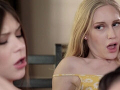 Cul, Pieds, Groupe, Lesbienne, Mamelons, Petite femme, Chatte, Plan cul à trois