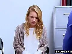 Grosser arsch, Grosse titten, Blondine, Kondom, Jeans, Zwergin, Natürlichen titten, Titten