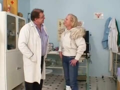 Rubia, Mamada, Tetona, Linda, Ginecologo, Maduro, Orgasmo, Chorro