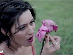 Большие сиськи, Брюнетки, Грудастые, Фетиш, Мастурбация, Натуральные сиськи, Молоденькие, Сиськи