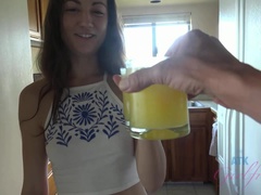 Leie, Braunhaarige, Kleid, Freundin, Pov, Muschi, Weibliche ejakulation, Titten