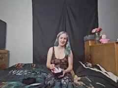 Enthousiasteling, Masturbatie, Rijpe lesbienne, Moeder, Orgasme, Kut duiken, Speelgoed, Vrouw