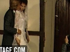 Анальный секс, Невеста, Брюнетки, Двойное проникновение, Волосатые, Киски, Наездница, Сиськи