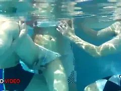 Asiatisch, Grosse titten, Japanische massage, Reif, Orgie, Party, Pool, Scherzbold