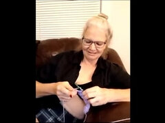 Amateur, Americano, Gorda, Abuelita, Masturbación, Mamá, Orinar, Tetas colgantes