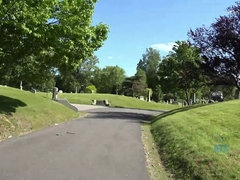 Любители, Ботинки, Эксгибиционист, Подружка, На публике, Киски, Тощие, Сиськи