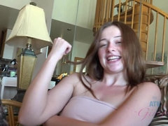 Mamada, Corrida, Masturbacion con pies, Novia, Aceite, Pequeña, Pov, Público