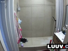 18 ans, Brunette brune, Couple, Petite amie, Hd, Réalité, Douche, Voyeur