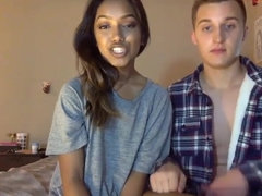 Amateur, Sucer une bite, Brunette brune, Fait maison, Fille latino, Adolescente, Nénés