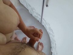 Pajear, Casero, Pajearse, Maduro, Madres para coger, Tetas naturales, Ducha, Tetas