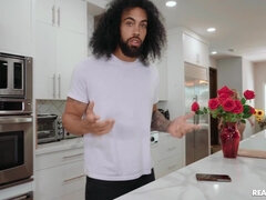 Большая жопа, Большой член, Грудастые, Пухленькие, Секс без цензуры, Милф, Натуральные сиськи, Бритые