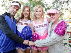 Grote kont, Grote lul, Bruinharig, Daddy, Geschoren, Taboe, Tiener, Tieten likken