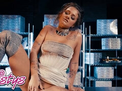 Bottes, Brunette brune, Gode, Femelle, Doigter, Hd, Chatte, Nénés