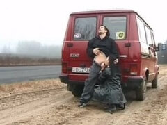 素人, フェラチオ, 茶髪の, 車, 裸, アウトドア, 公共, フェラする