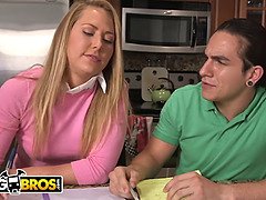 Большая жопа, Большой член, Большие сиськи, Постарше, Мамочка, Натуральные сиськи, Мачеха, Втроем