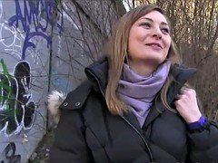 Sucer une bite, Brunette brune, Tchèque, Européenne, Hard, De plein air, Pov, Réalité