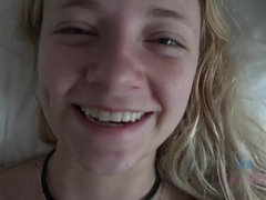 Kont, Grote kont, Blond, Schattig, Natuurlijke tieten, Gezichtspunt, Tiener, Tieten likken