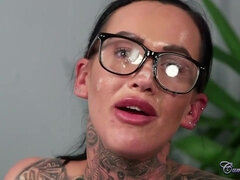 お尻, デカ尻, デカパイ, フェラチオ, 茶髪の, チン, 淫乱熟女, スペルマ