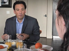 Grosser arsch, Blondine, Blasen, Braunhaarige, Reiten, Dürr, Überraschung, Titten