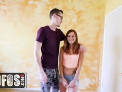 Amateur, Sucer une bite, Brunette brune, Hard, Pov, Chatte, Timide, Adolescente