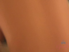 Cul, Éjaculation interne, Branlette thaïlandaise, Petite amie, Pov, Chatte, Rasée, Nénés