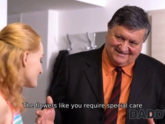 18 jahre, Gehörnter ehemann, Hd, Ungarisch, Muschi, Rasiert, Sohn, Jungendliche (18+)