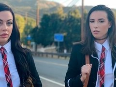 Cul, Noire, Sucer une bite, 2 femmes 1 homme, Interracial, Élève, Adolescente, Plan cul à trois