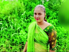 Desi Girl Fucking in Jungle with BF - Cute Indian Babe Hardcore Sex Hindi MMS