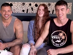 Amateur, Anal, Sucer une bite, Tir de sperme, Branlette thaïlandaise, Interracial, Rousse roux, Plan cul à trois