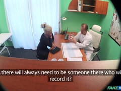 Amateur, Lécher le cul, Sucer une bite, Plantureuse, Médecin, Branlette thaïlandaise, Léchez, Chatte