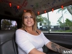 Belle grosse femme bgf, Gros cul, Blonde, Sucer une bite, Fille latino, Mère que j'aimerais baiser, De plein air, Rasée