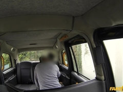 素人, フェラチオ, 車, バック, 指いじり, アウトドア, ハメ撮り, 締まりの良い