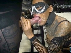 Culo grande, Semen en la boca, Dominacion femenina, Fetiche, Latina, Madres para coger, Tatuaje, Puta