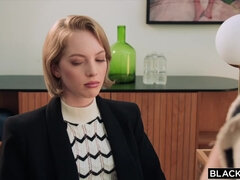 Большие сиськи, Минет, Сумасшедшие, Ласковые ручки, Лизание, Наездница, Сосущие, Тату